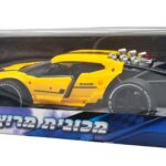 מכונית מירוץ שלט פותחת דלתות מוציא עשן
